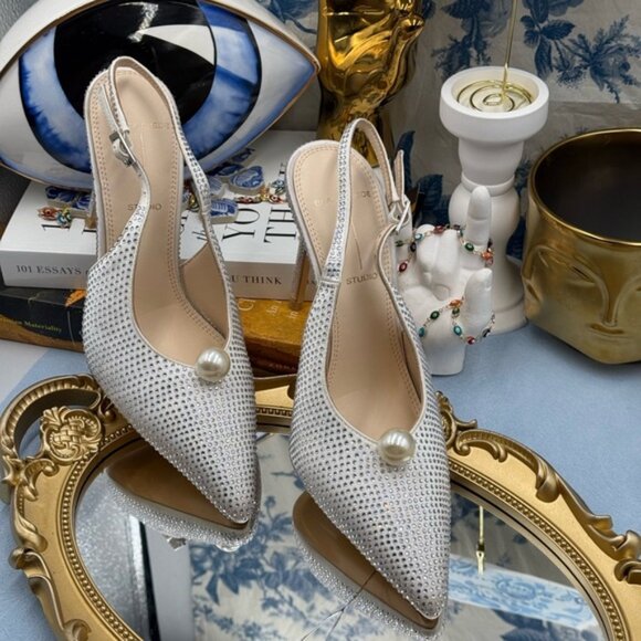 🆕 BLACK SUEDE STUDIO 🧿 NWOB Reina 100 White Crystal Slingback PumpsSz 36 US5.5 - Picture 3 of 16